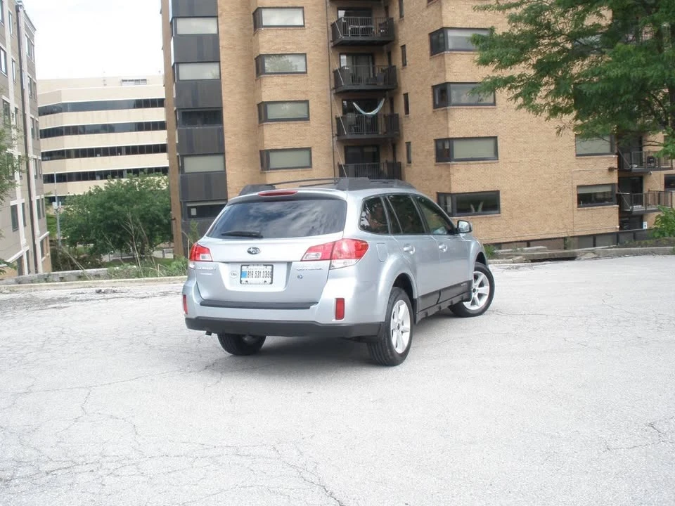 2013 Subaru Outback 4th Gen - Image 15 of 20
