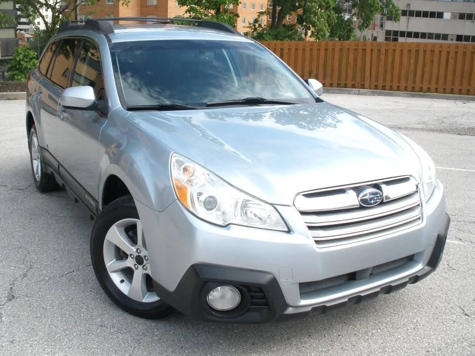 2013 Subaru Outback 4th Gen - Image 2 of 20