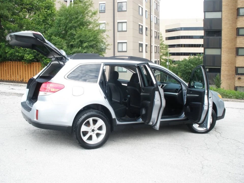 2013 Subaru Outback 4th Gen - Image 19 of 20