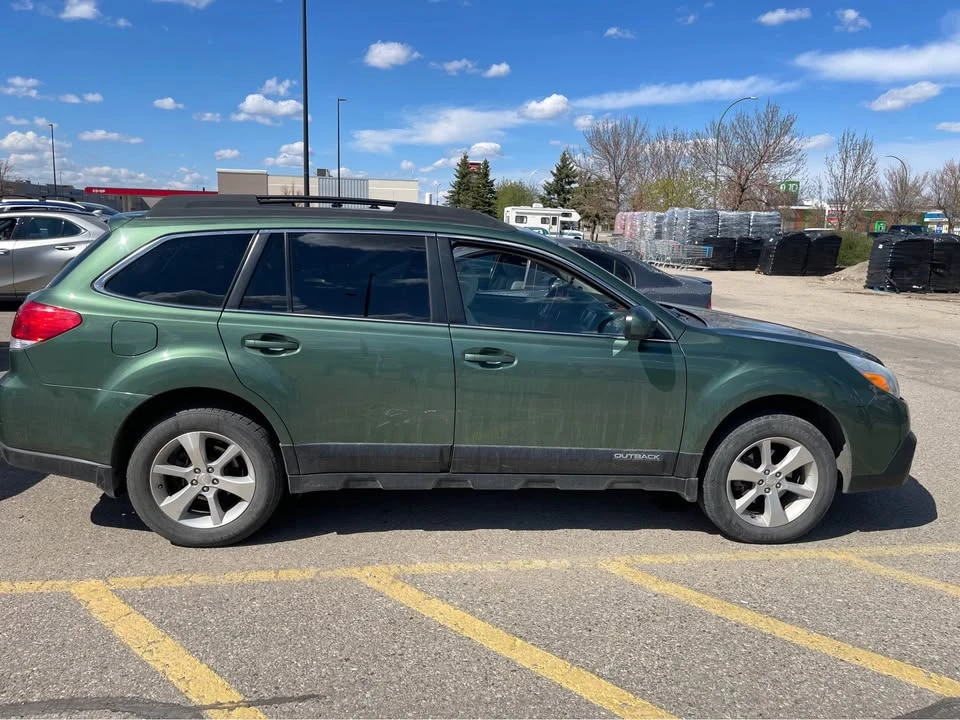 2013 Subaru Outback 4th Gen - Image 2 of 9
