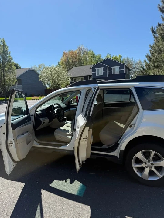 2013 Subaru Outback 4th Gen - Image 10 of 20