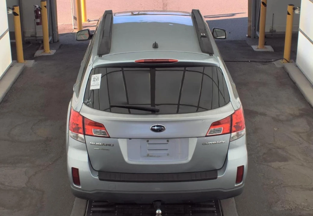 2013 Subaru Outback 4th Gen - Image 16 of 21