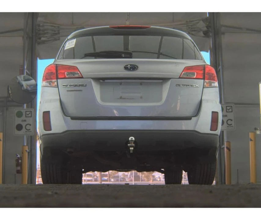 2013 Subaru Outback 4th Gen - Image 7 of 21