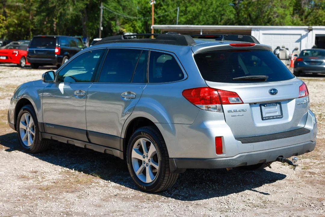 2013 Subaru Outback 4th Gen - Image 5 of 21