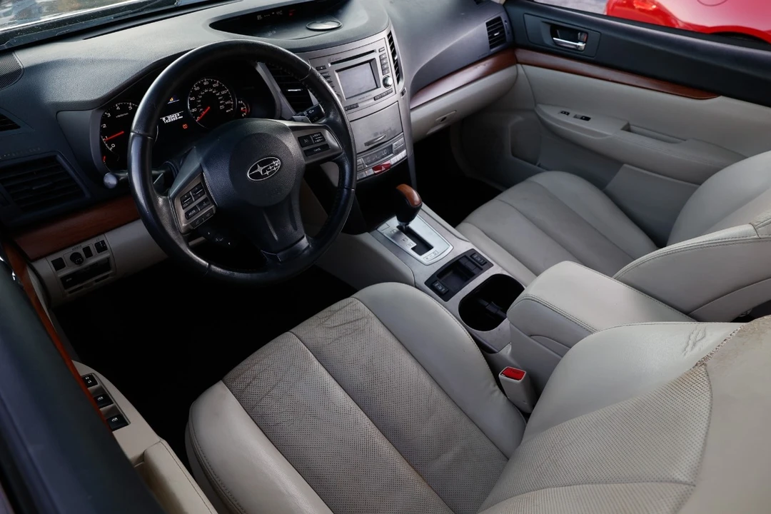 2013 Subaru Outback 4th Gen - Image 4 of 12