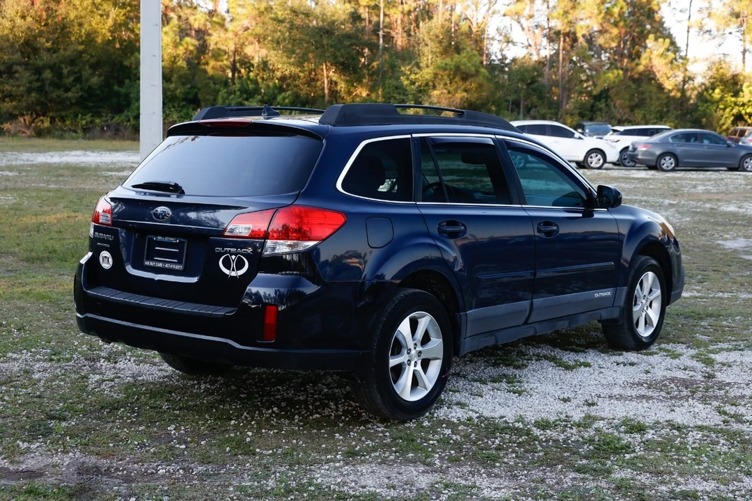 2013 Subaru Outback 4th Gen - Image 11 of 12