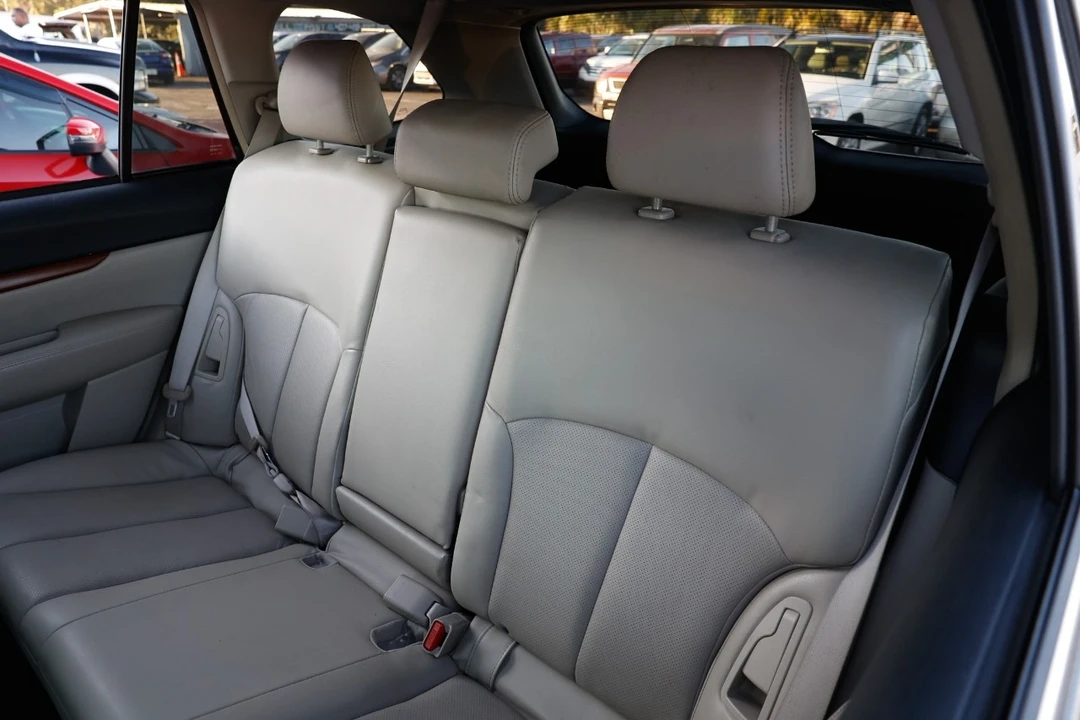 2013 Subaru Outback 4th Gen - Image 8 of 12