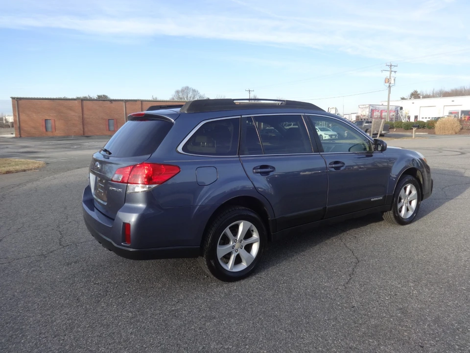 2013 Subaru Outback 4th Gen - Image 5 of 20