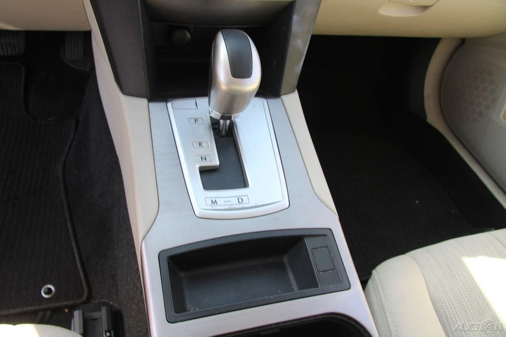 2013 Subaru Outback 4th Gen - Image 17 of 21