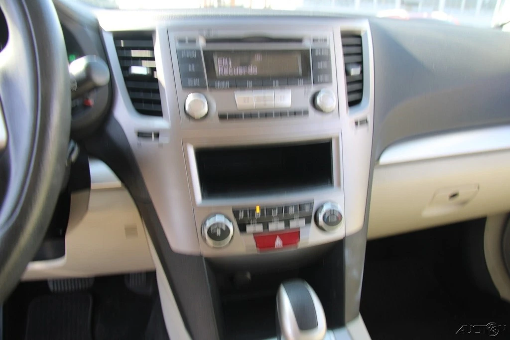 2013 Subaru Outback 4th Gen - Image 16 of 21