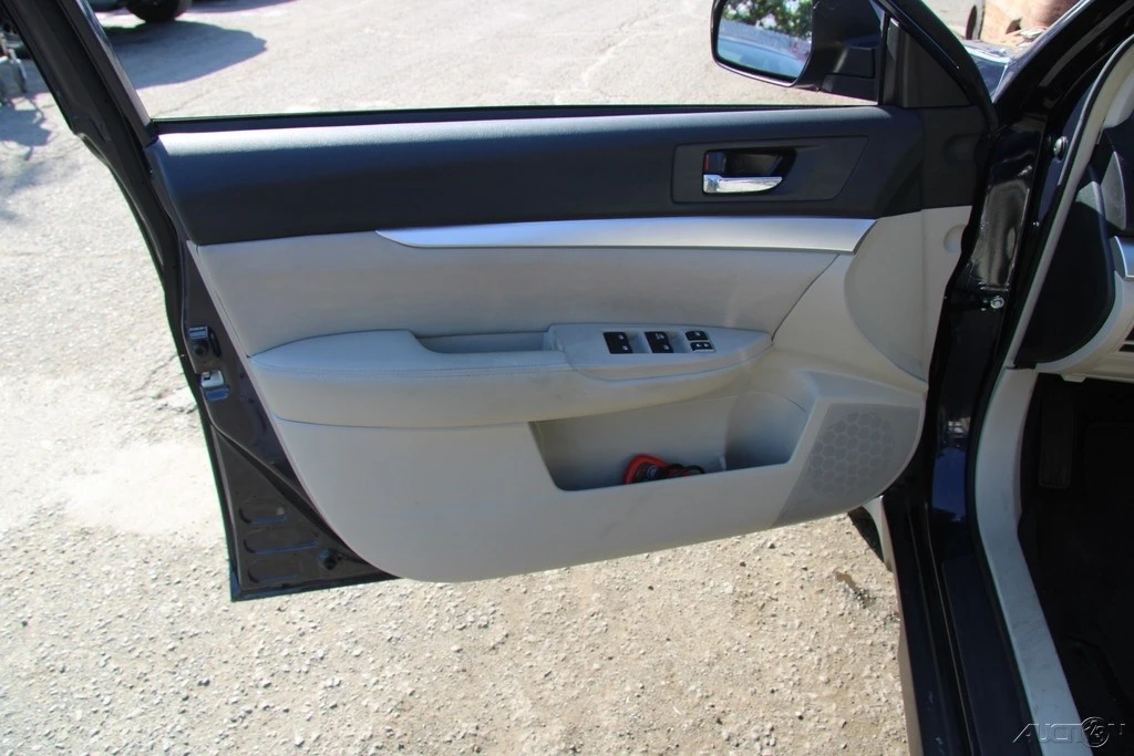 2013 Subaru Outback 4th Gen - Image 11 of 21