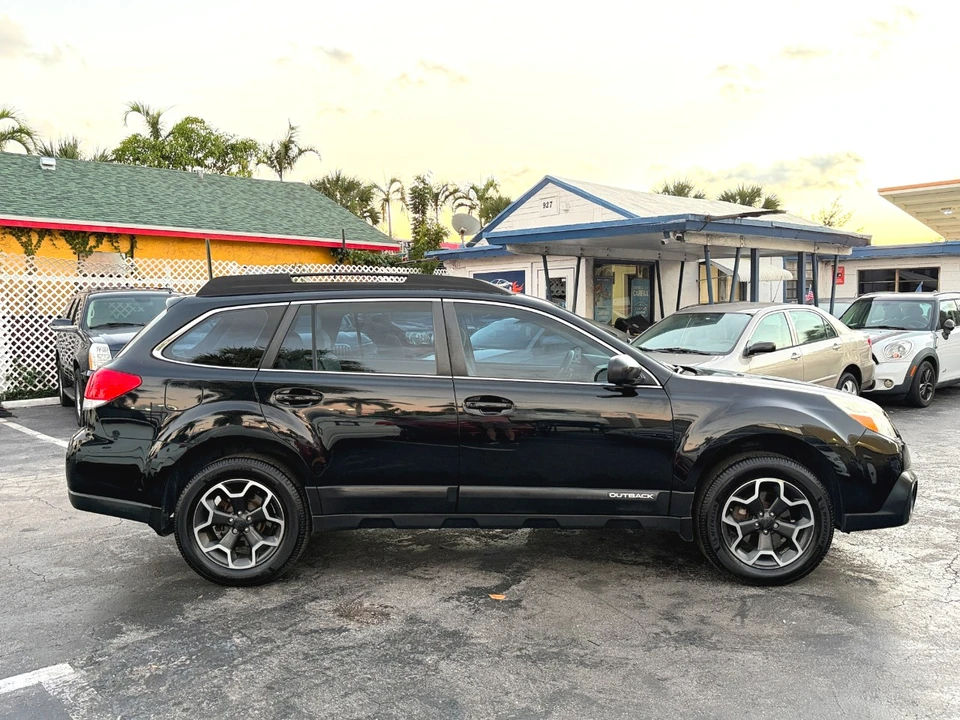 2013 Subaru Outback 4th Gen - Image 12 of 21