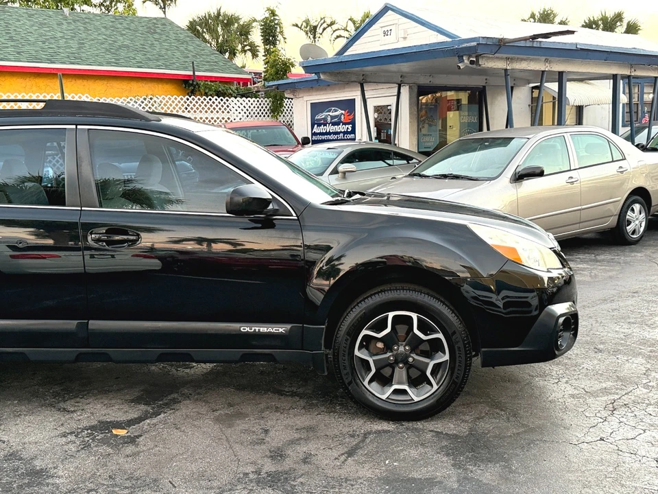 2013 Subaru Outback 4th Gen - Image 13 of 21