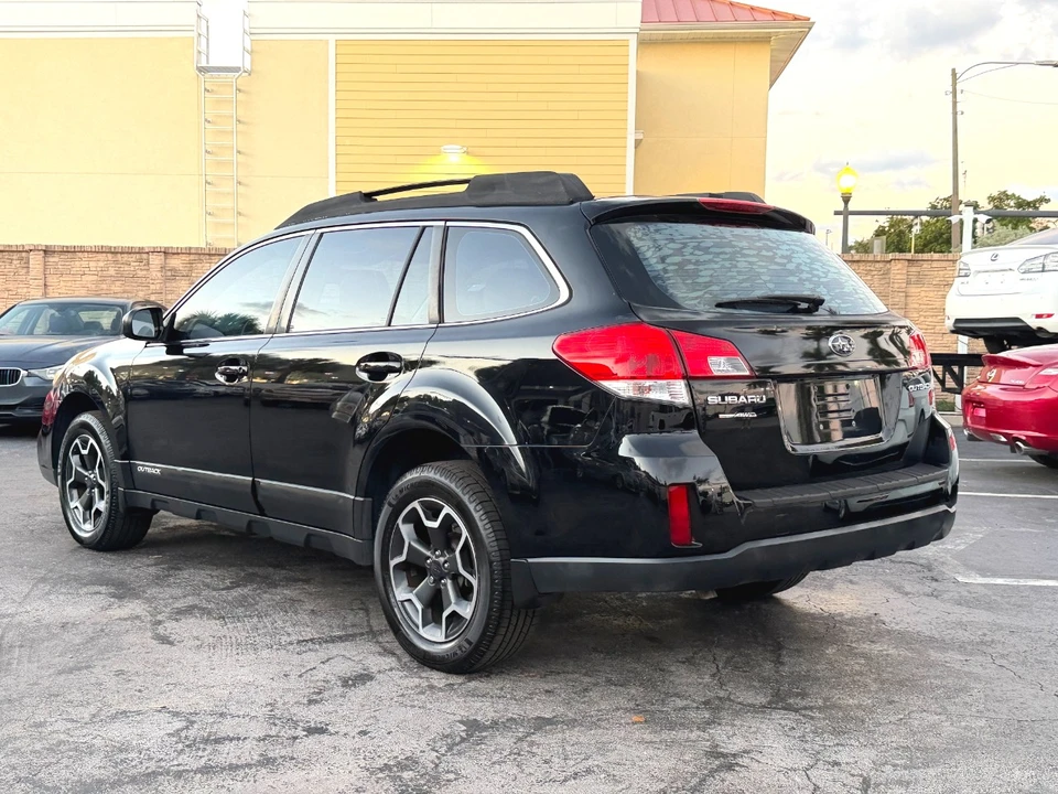 2013 Subaru Outback 4th Gen - Image 16 of 21