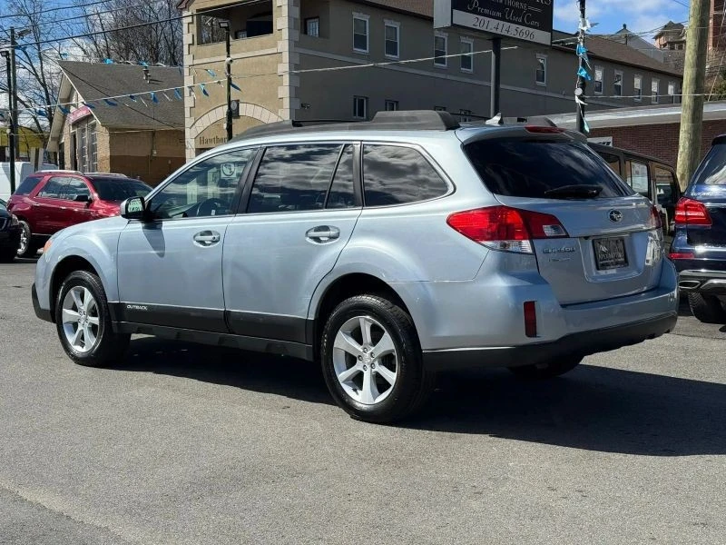 2013 Subaru Outback 4th Gen - Image 5 of 12