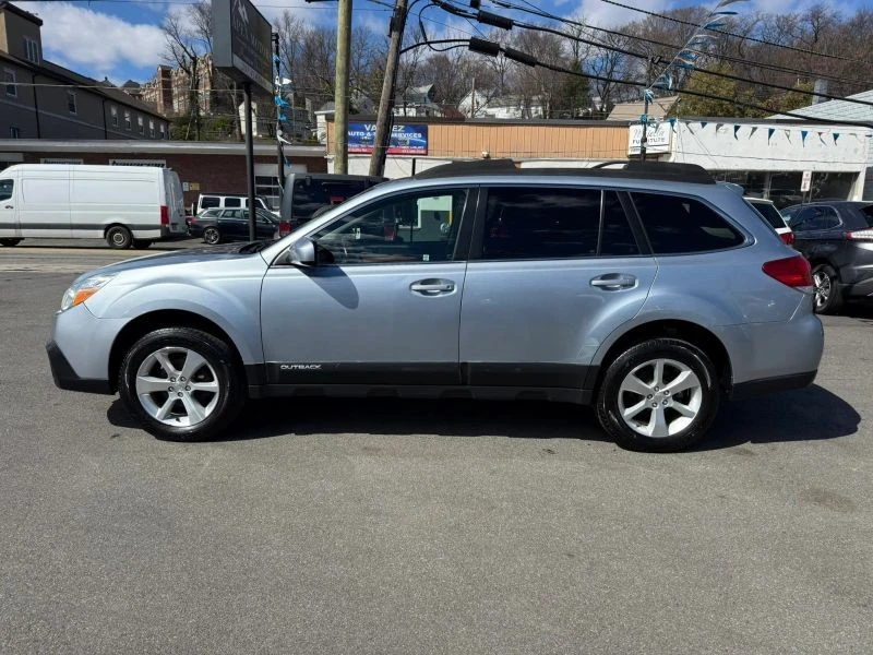 2013 Subaru Outback 4th Gen - Image 4 of 12