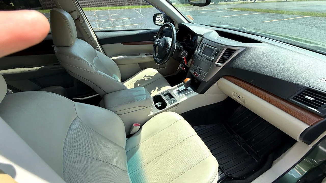2013 Subaru Outback 4th Gen - Image 11 of 21