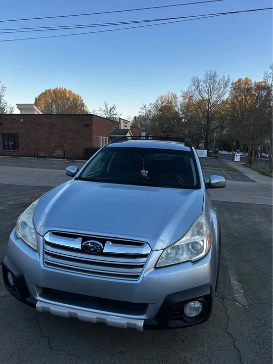 2013 Subaru Outback 4th Gen - Image 2 of 13