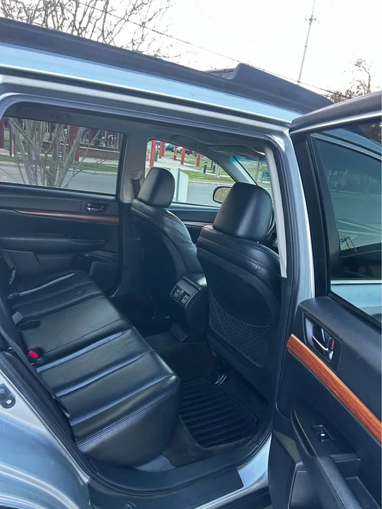 2013 Subaru Outback 4th Gen - Image 12 of 13