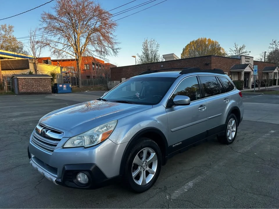 2013 Subaru Outback 4th Gen - Image 6 of 13