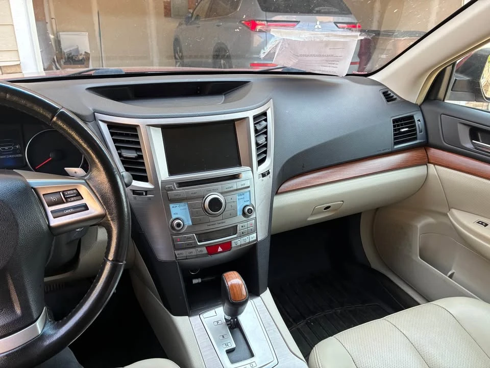 2013 Subaru Outback 4th Gen - Image 6 of 9