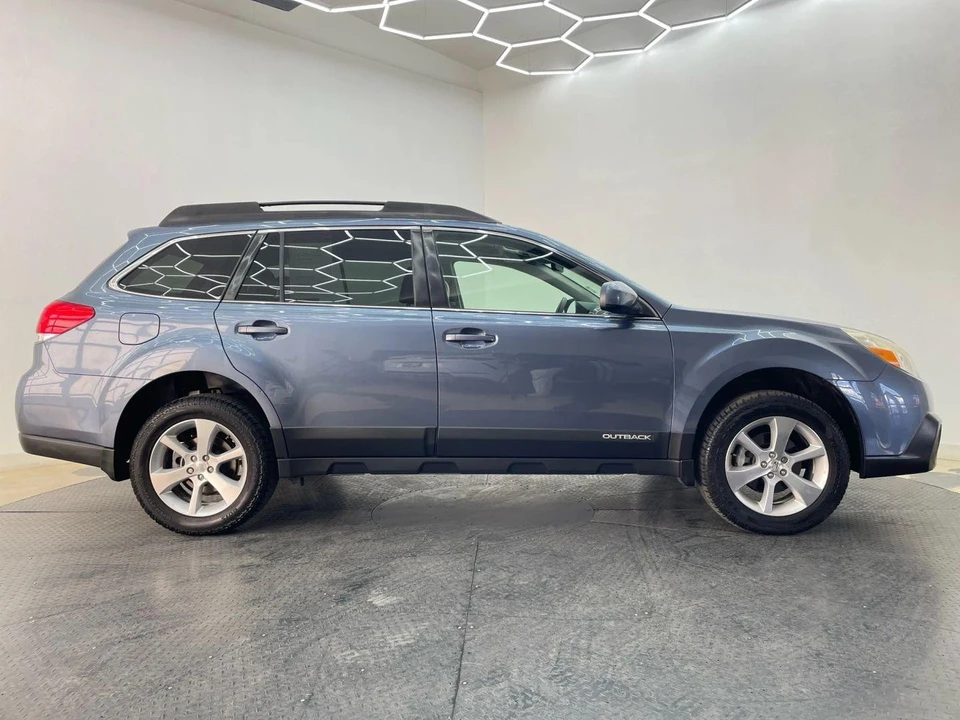 2013 Subaru Outback 4th Gen - Image 3 of 21