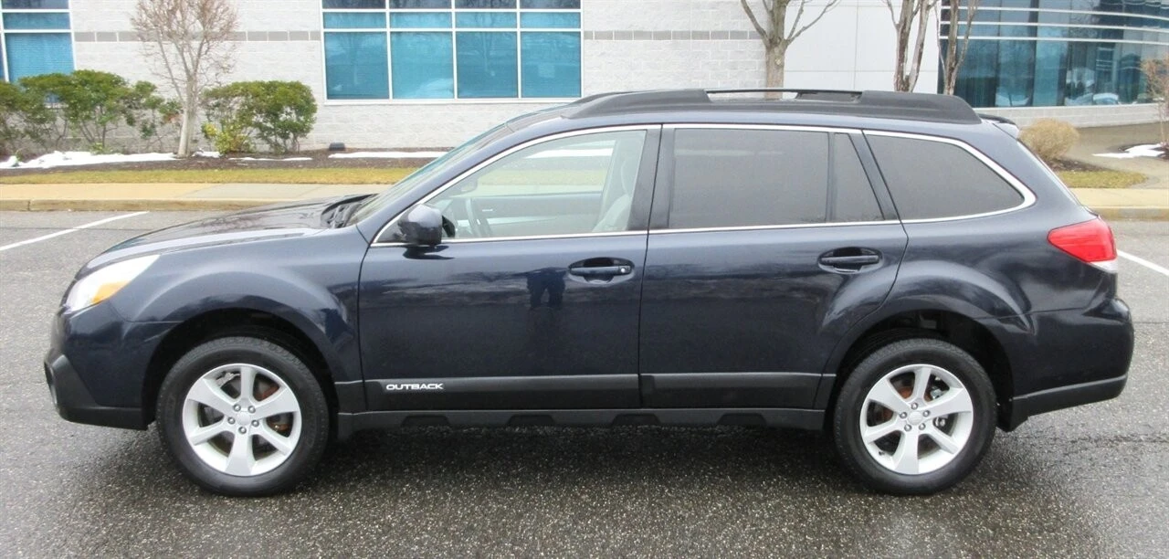 2013 Subaru Outback 4th Gen - Image 13 of 21
