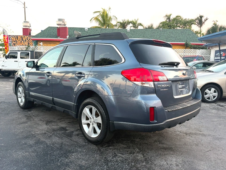 2013 Subaru Outback 4th Gen - Image 16 of 21