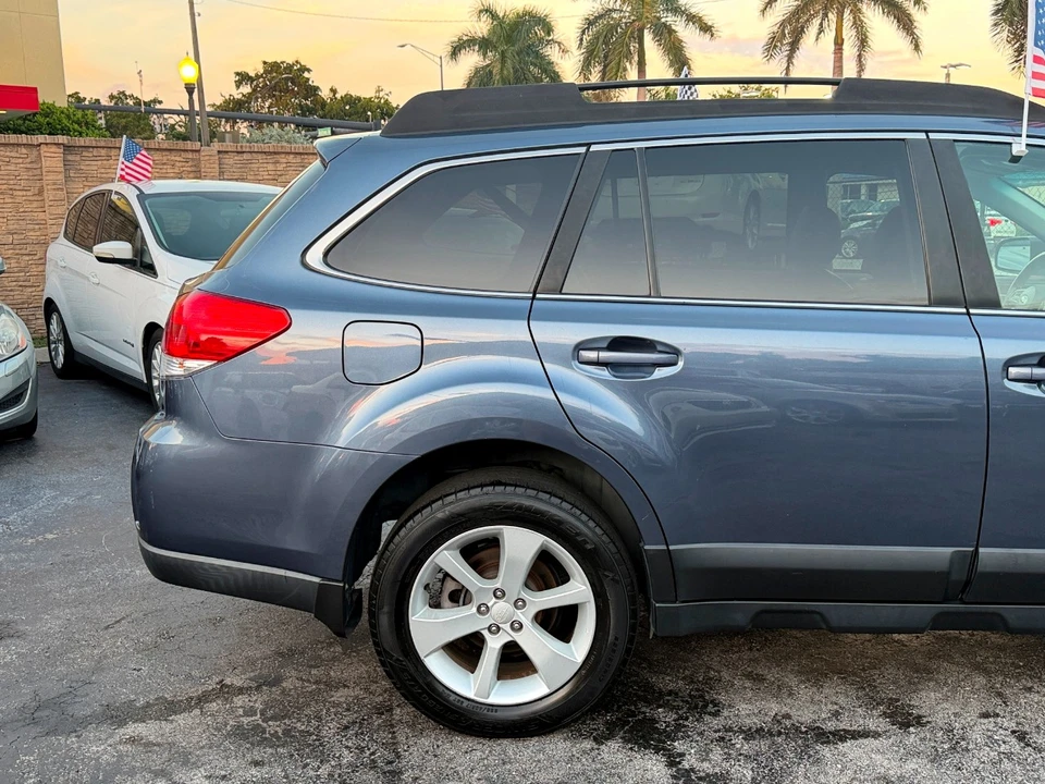 2013 Subaru Outback 4th Gen - Image 13 of 21