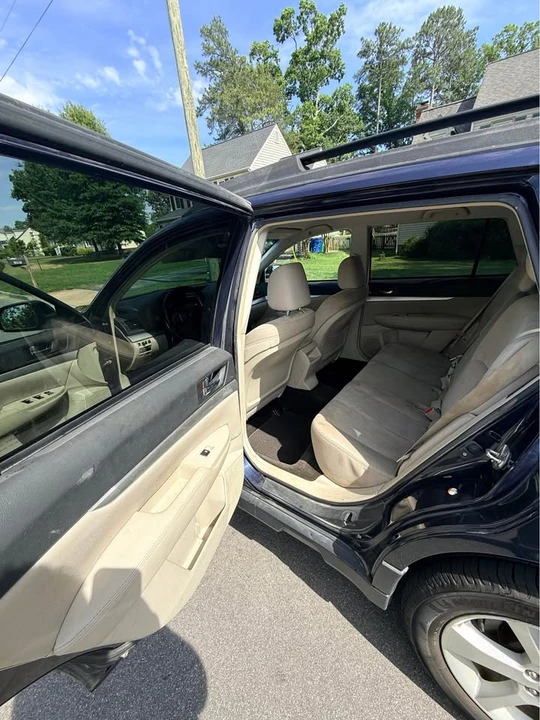 2013 Subaru Outback 4th Gen - Image 9 of 15