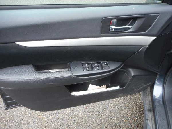 2013 Subaru Outback 4th Gen - Image 9 of 12