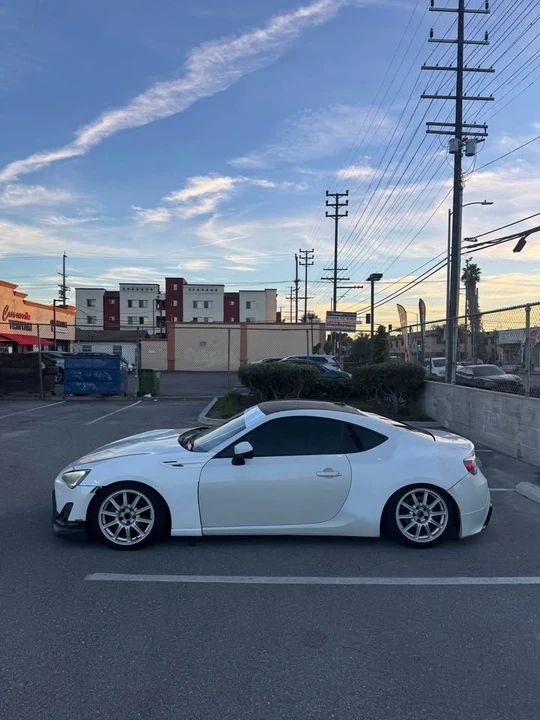 2013 Subaru BRZ 1st Gen - Image 2 of 5