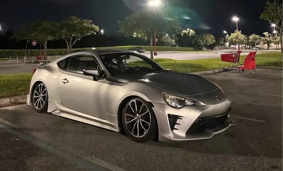 2013 Subaru BRZ 1st Gen - Image 2 of 5
