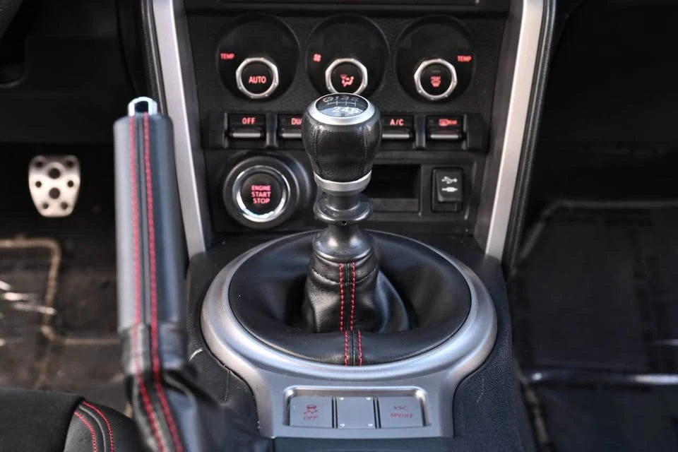 2013 Subaru BRZ 1st Gen - Image 16 of 19