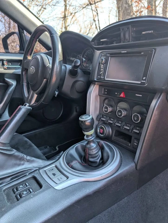 2013 Subaru BRZ 1st Gen - Image 9 of 17