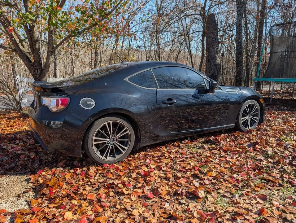 2013 Subaru BRZ 1st Gen - Image 2 of 17