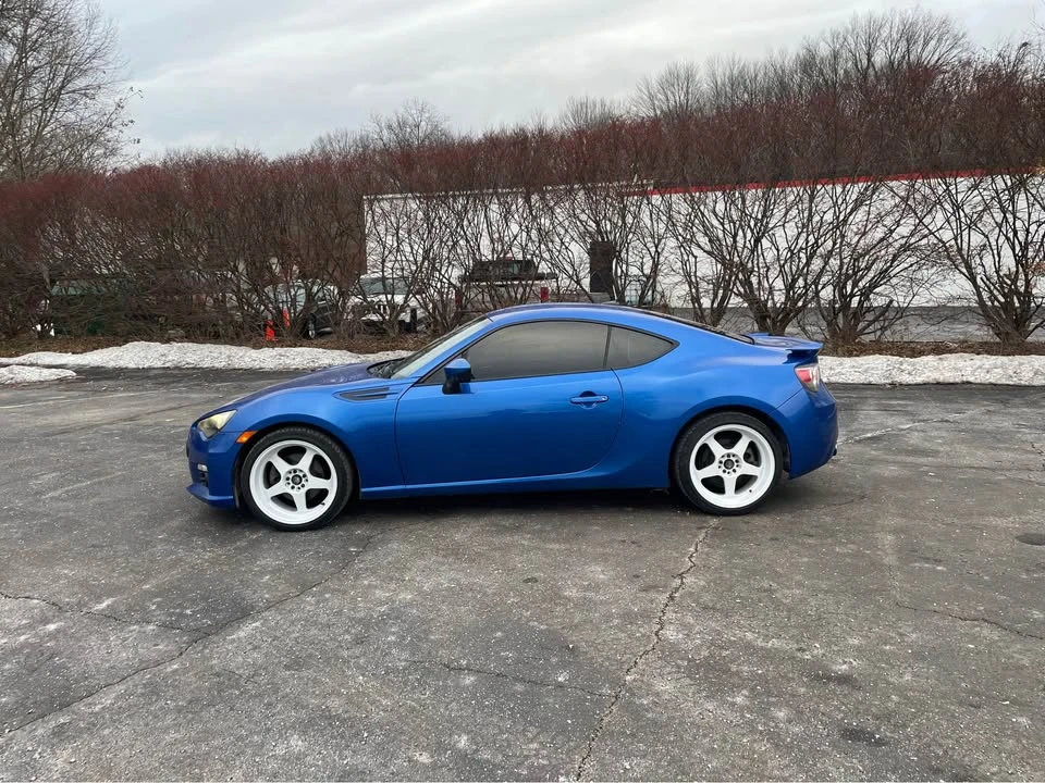 2013 Subaru BRZ 1st Gen - Image 2 of 12