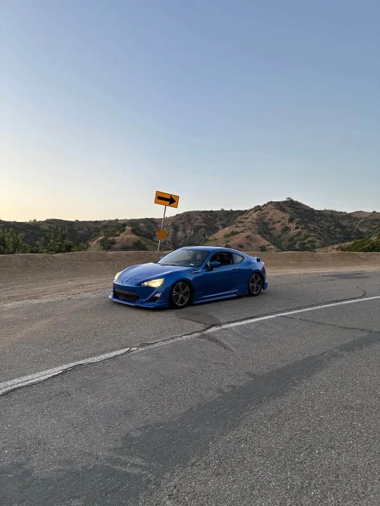 2013 Subaru BRZ 1st Gen - Image 2 of 13