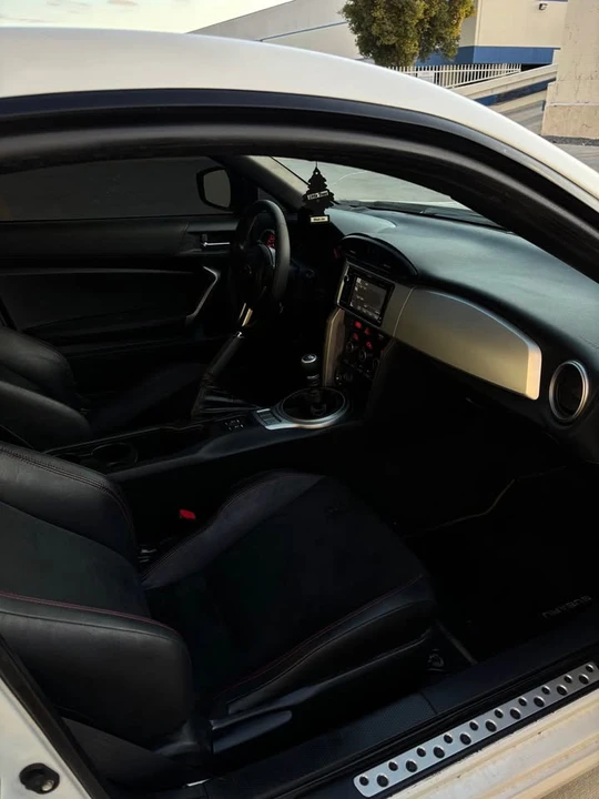 2013 Subaru BRZ 1st Gen - Image 16 of 18