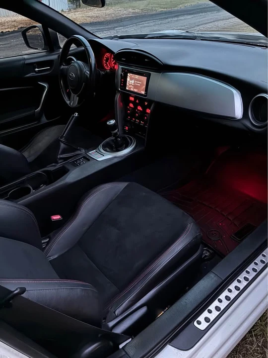 2013 Subaru BRZ 1st Gen - Image 8 of 15