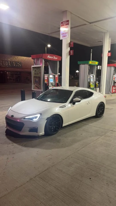 2013 Subaru BRZ 1st Gen - Image 2 of 4