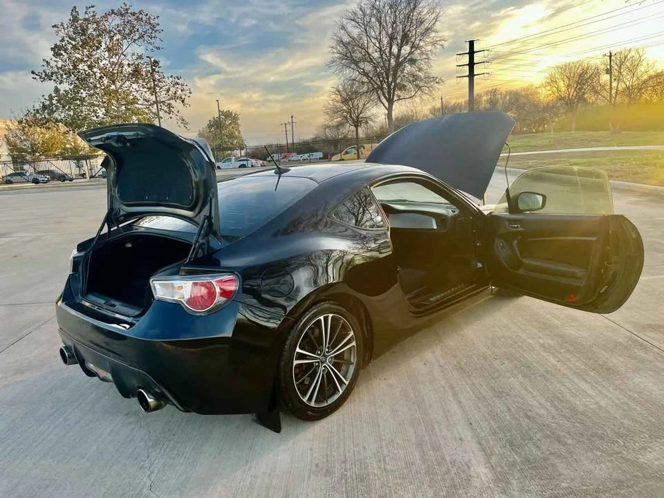 2013 Subaru BRZ 1st Gen - Image 10 of 16