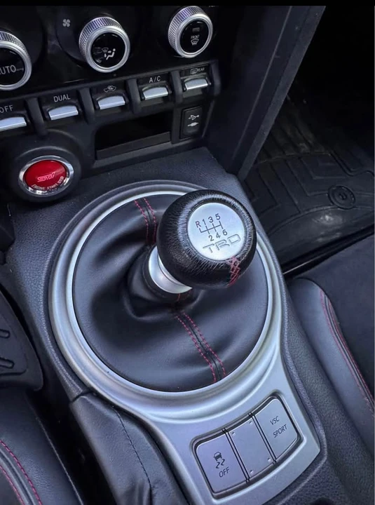 2013 Subaru BRZ 1st Gen - Image 11 of 17