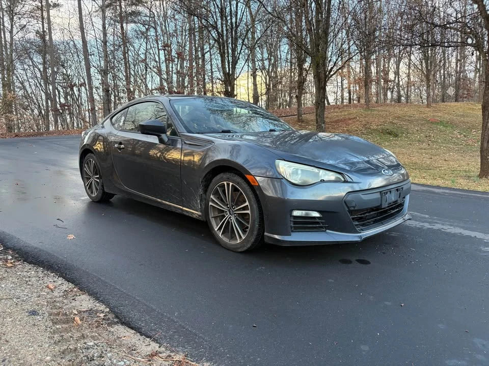2013 Subaru BRZ 1st Gen - Image 2 of 10