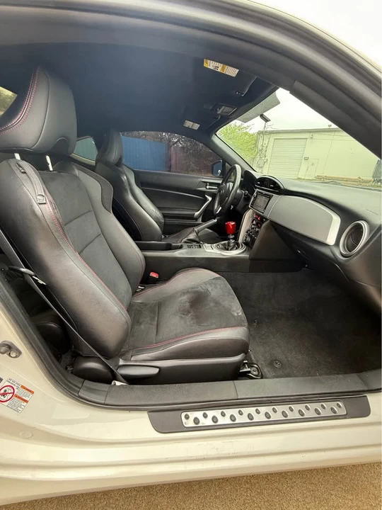 2013 Subaru BRZ 1st Gen - Image 9 of 14