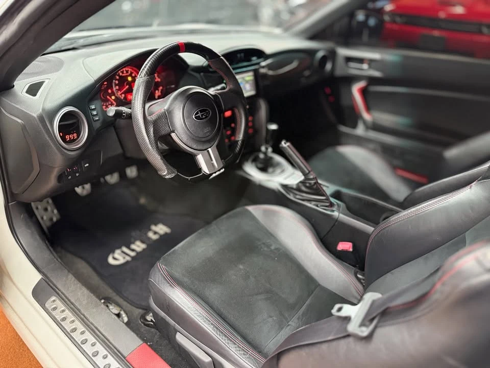 2013 Subaru BRZ 1st Gen - Image 10 of 15