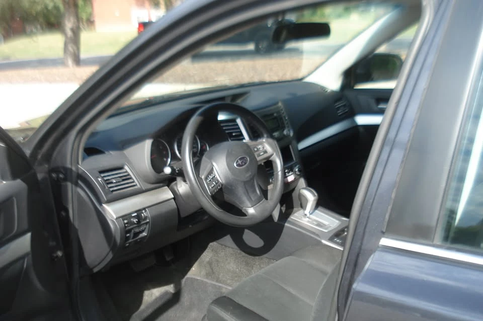 2013 Subaru Legacy 5th Gen - Image 2 of 7
