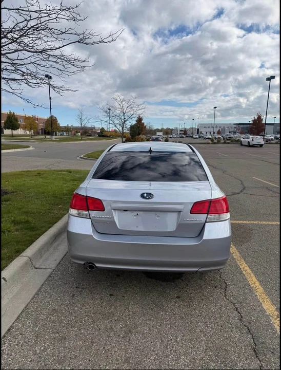 2013 Subaru Legacy 5th Gen - Image 5 of 10
