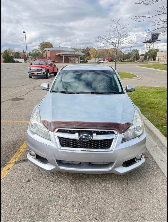 2013 Subaru Legacy 5th Gen - Image 2 of 10
