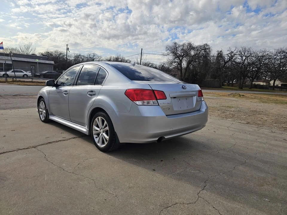 2013 Subaru Legacy 5th Gen - Image 4 of 16